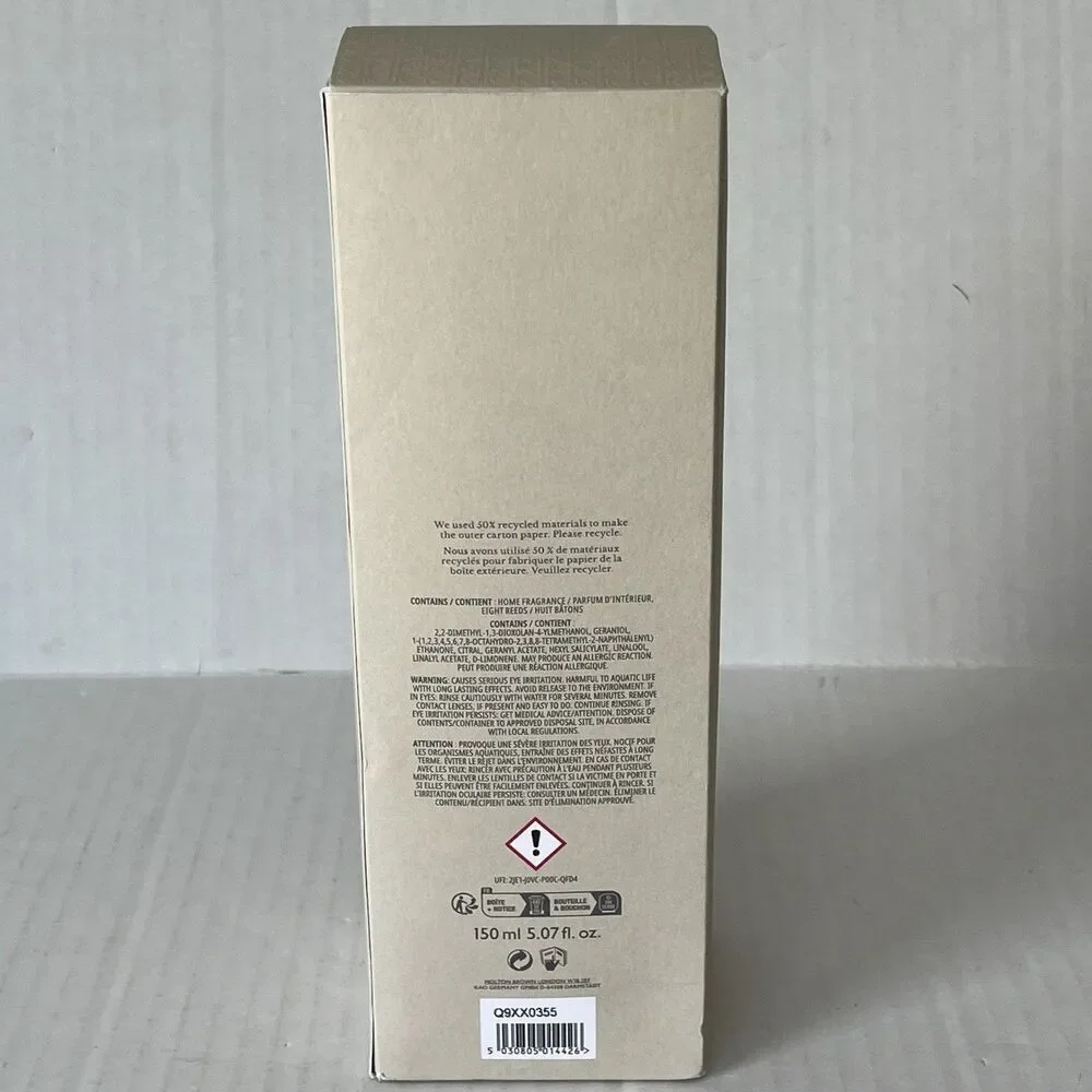 Molton Brown Delicious Rhubarb & Rose Aroma Reeds Diffuser 150 ml 5.07 oz.